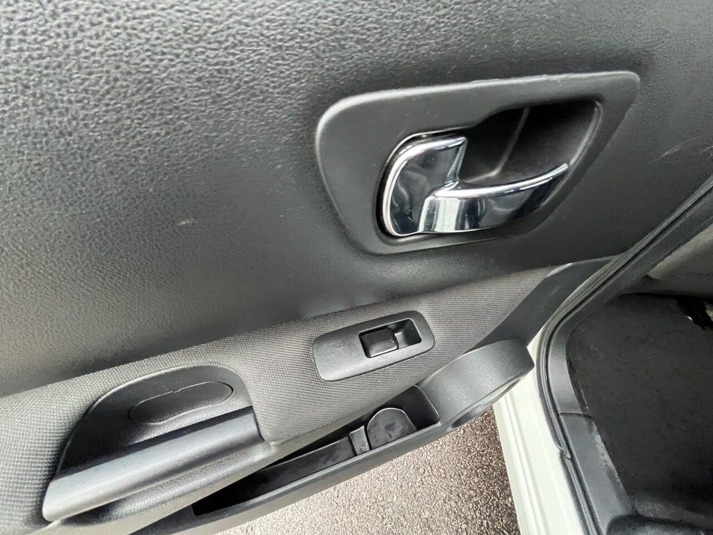 Used Nissan Qashqai+2 2013 for sale - 77188355: Photo 19