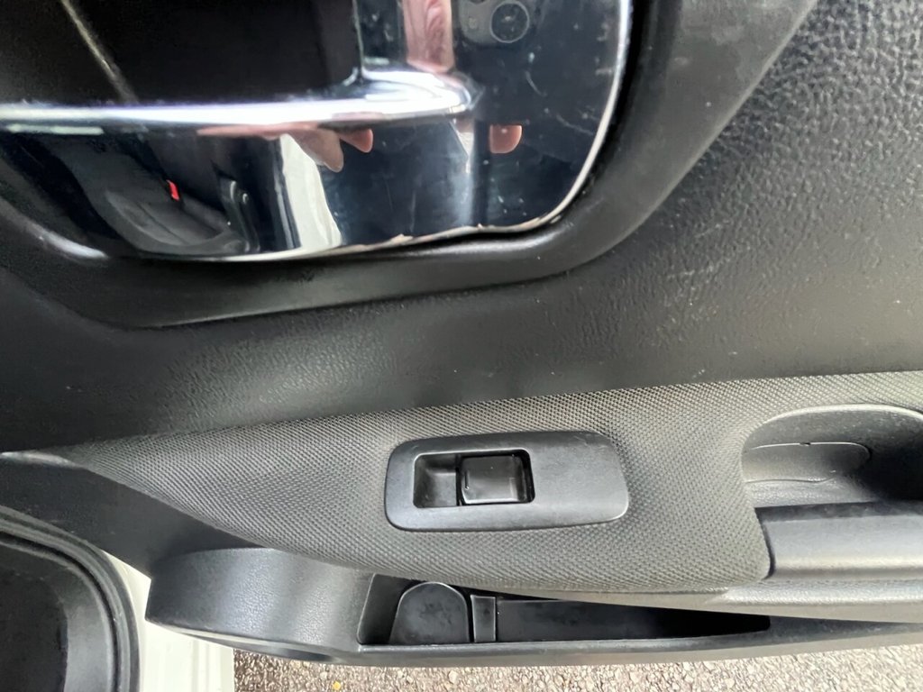 Used Nissan Qashqai+2 2013 for sale - 77188355: Photo 28