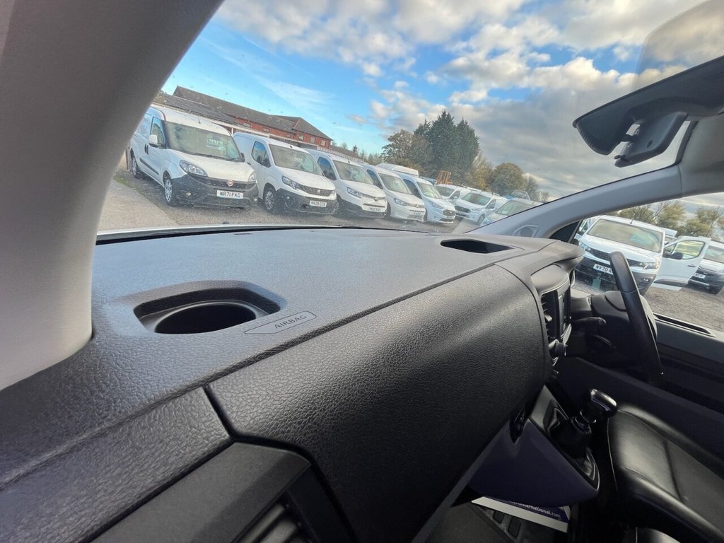 Used Vauxhall Vivaro 2021 for sale - 76333885: Photo 18