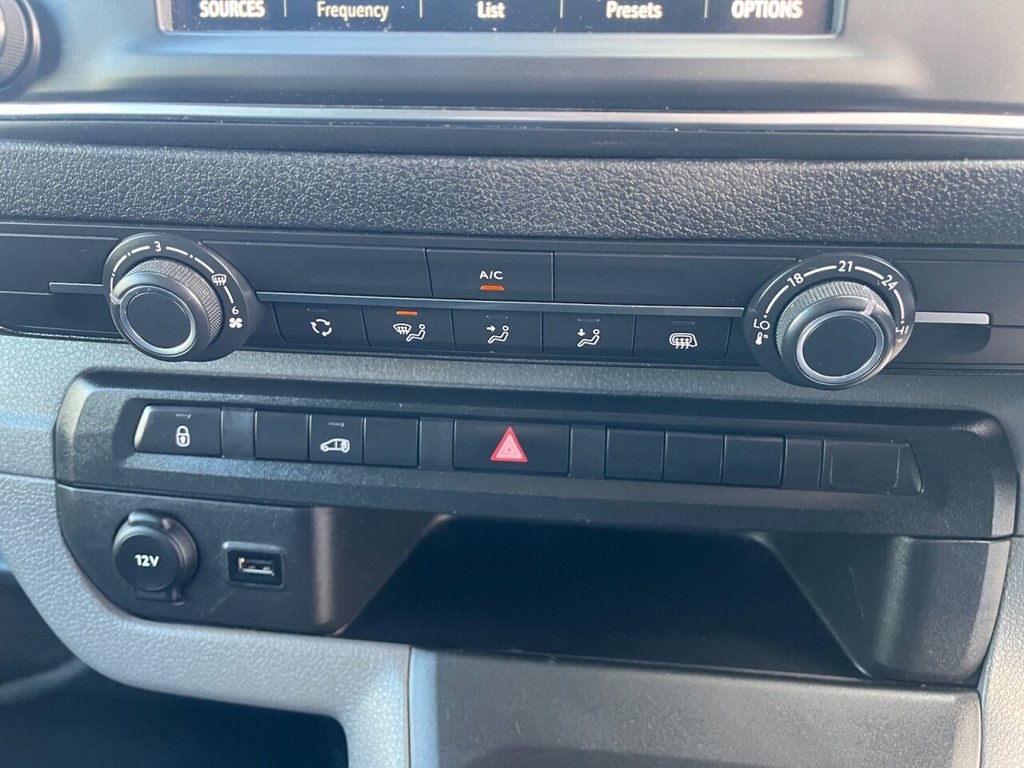 Used Vauxhall Vivaro 2021 for sale - 76333885: Photo 43