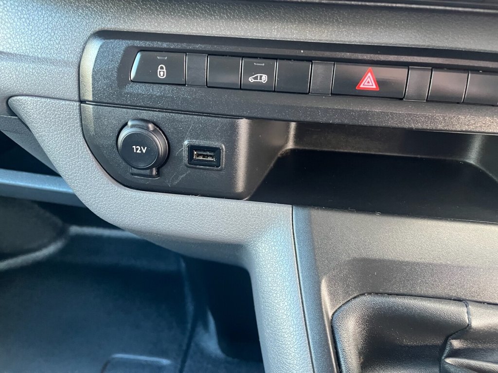 Used Vauxhall Vivaro 2021 for sale - 76333885: Photo 44