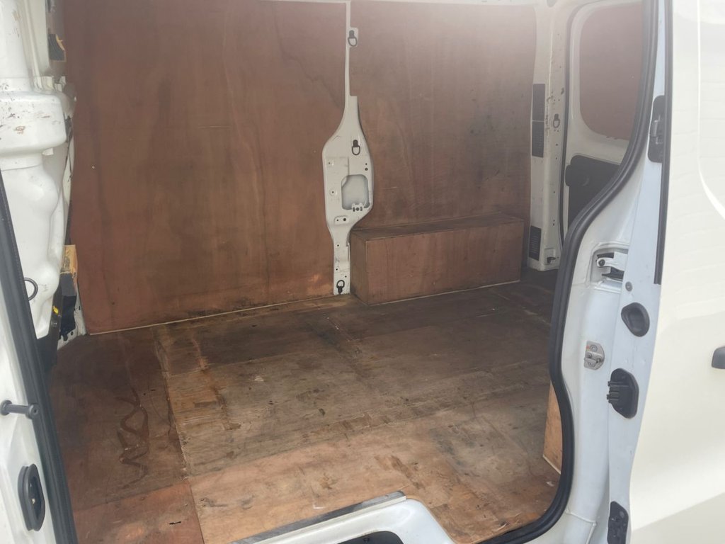 Used Vauxhall Vivaro 2016 for sale - 76923427: Photo 12