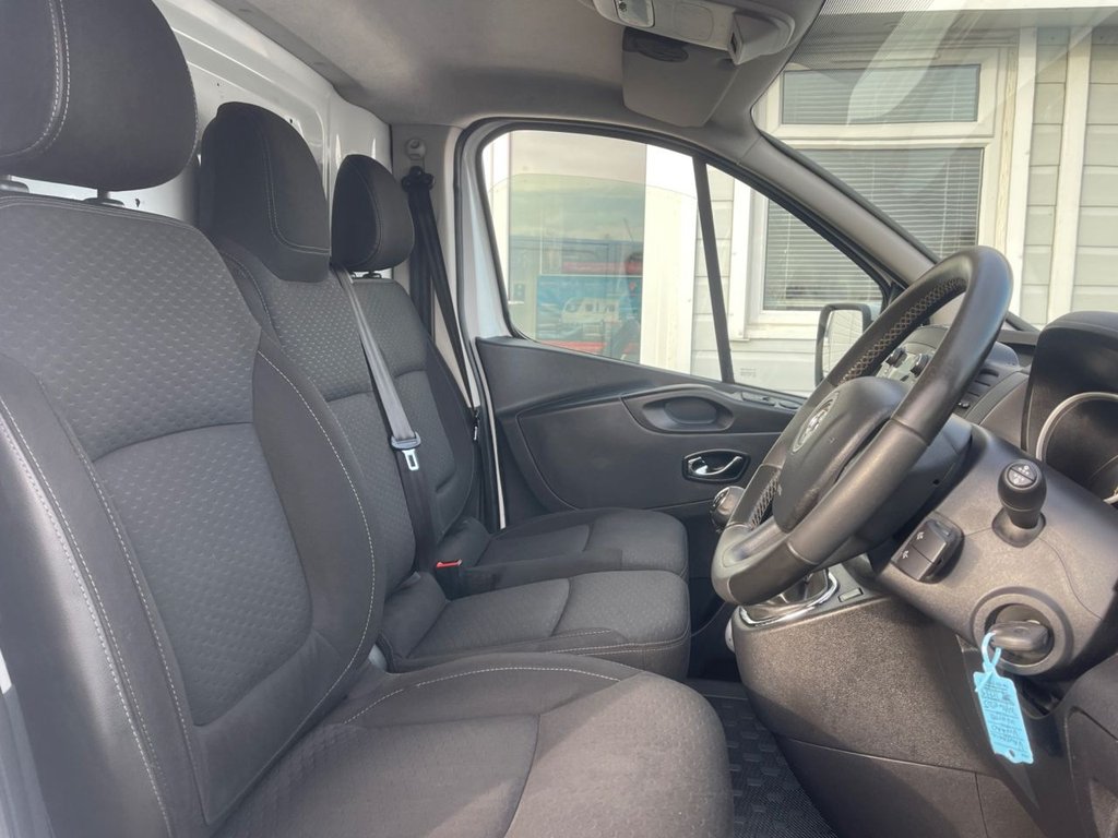 Used Vauxhall Vivaro 2016 for sale - 76923427: Photo 8