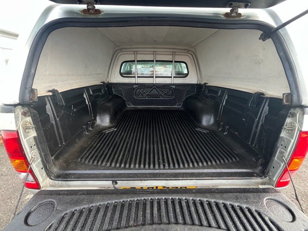 Used Toyota Hilux 2011 for sale - 76481883: Photo 26