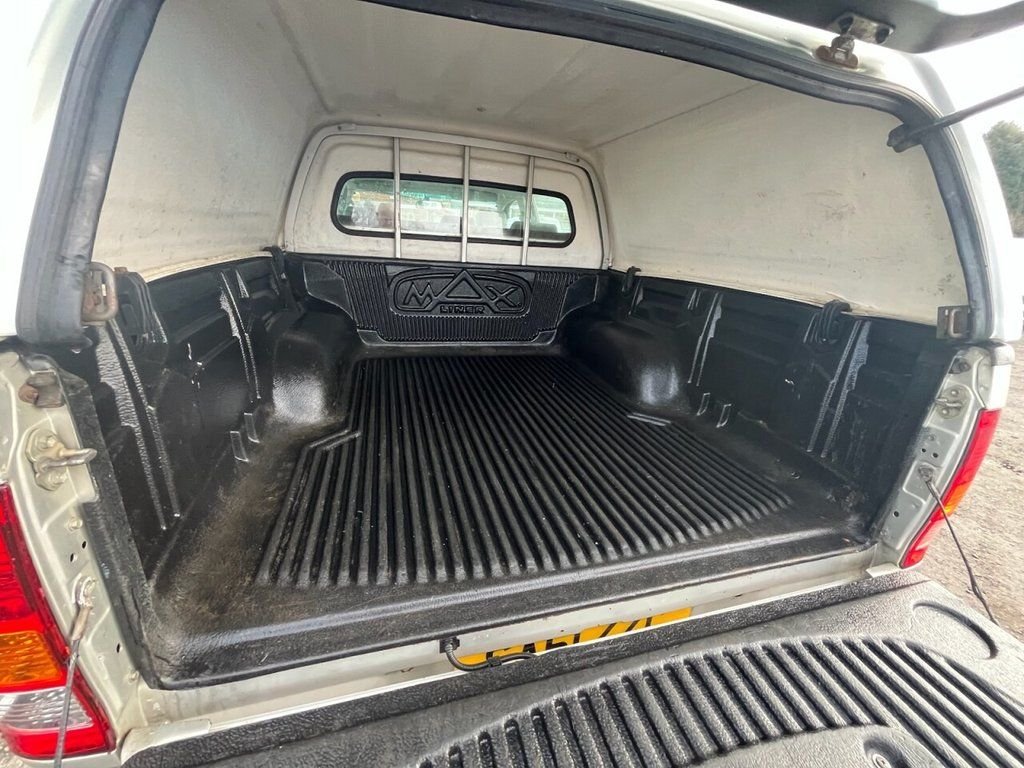 Used Toyota Hilux 2011 for sale - 76481883: Photo 27