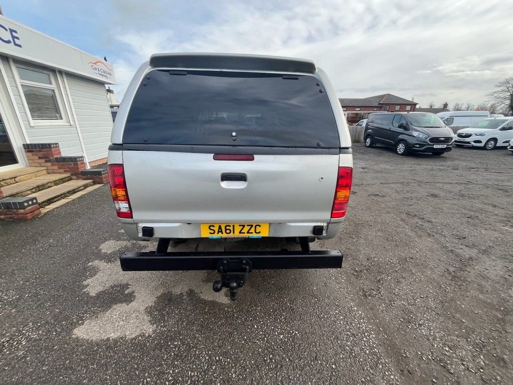 Used Toyota Hilux 2011 for sale - 76481883: Photo 29