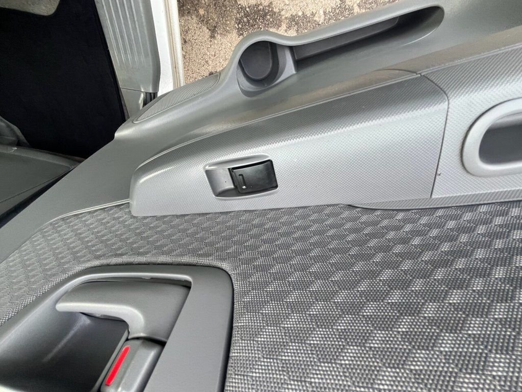 Used Toyota Hilux 2011 for sale - 76481883: Photo 33