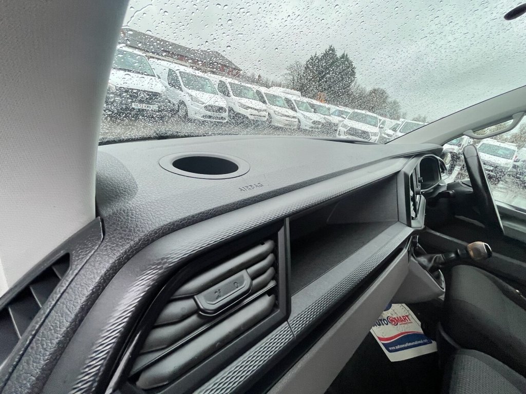 Used Volkswagen Transporter 2020 for sale - 77072364: Photo 20