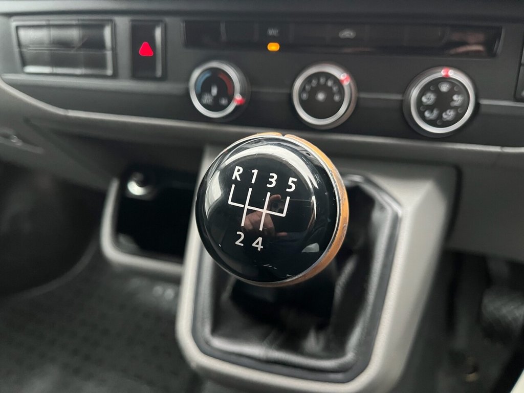 Used Volkswagen Transporter 2020 for sale - 77072364: Photo 37