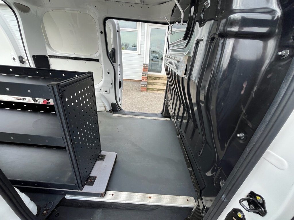 Used Nissan e-NV200 2019 for sale - 77976751: Photo 36