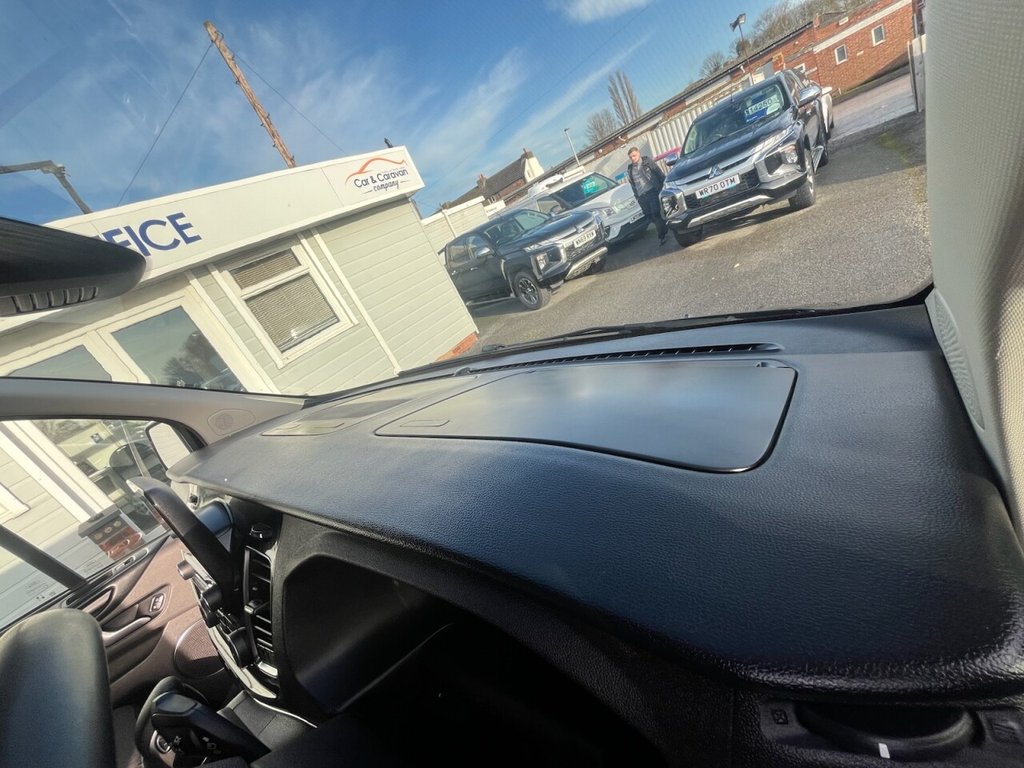 Used Ford Tourneo Custom 2022 for sale - 76883295: Photo 39