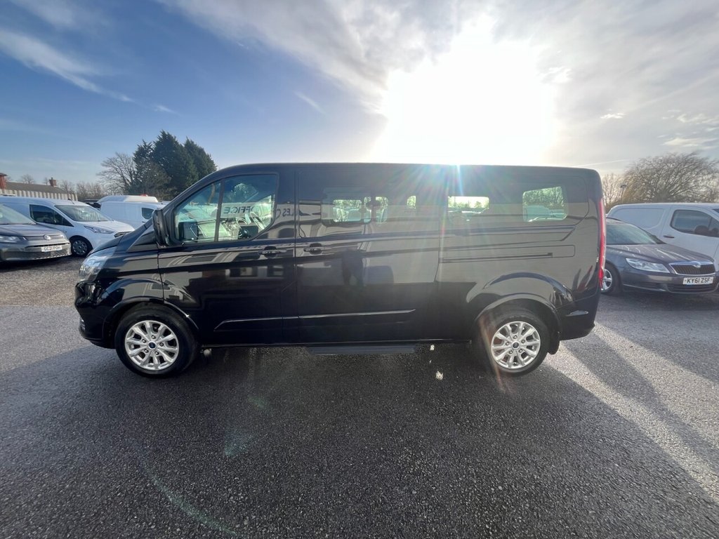 Used Ford Tourneo Custom 2022 for sale - 76883295: Photo 4