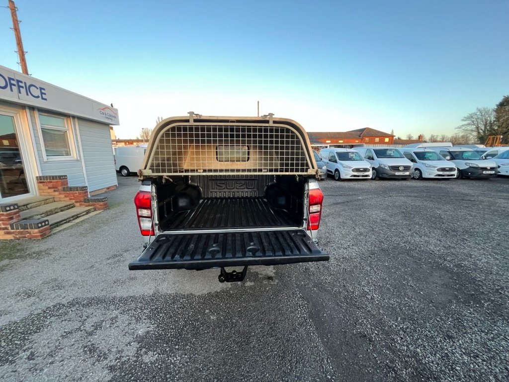 Used Isuzu D-Max 2016 for sale - 76784259: Photo 16