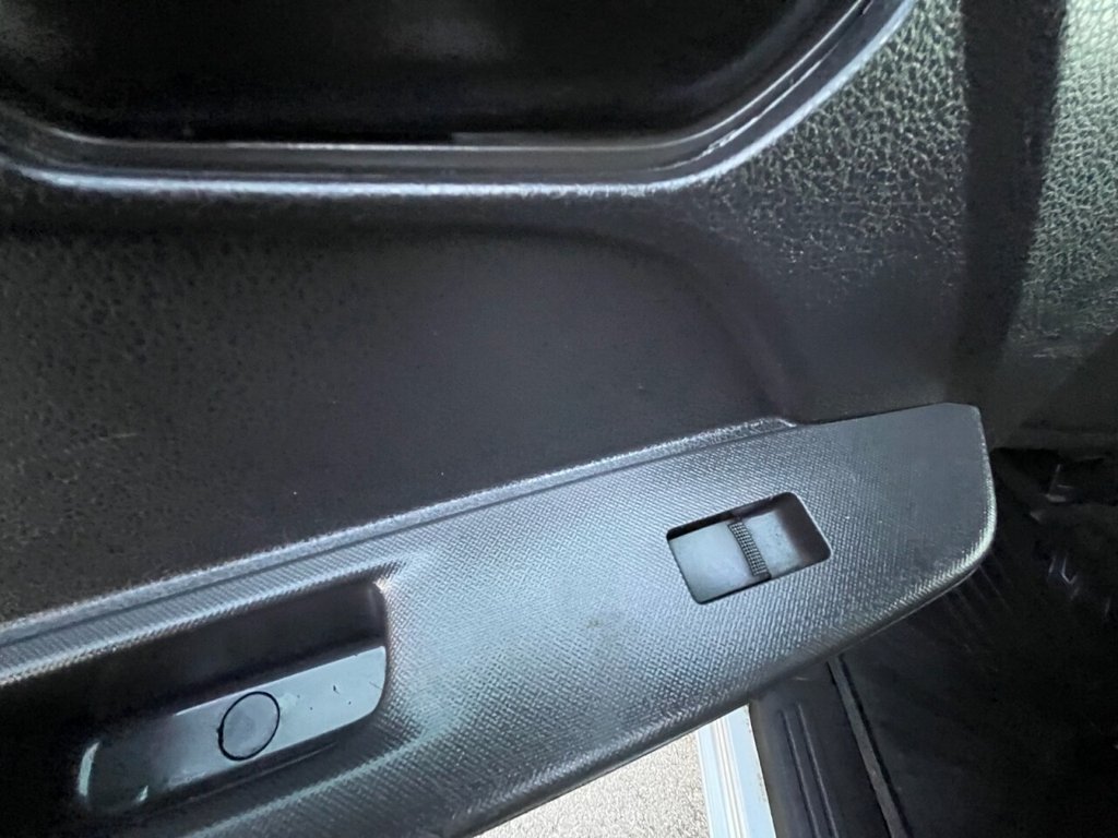 Used Isuzu D-Max 2016 for sale - 76784259: Photo 21