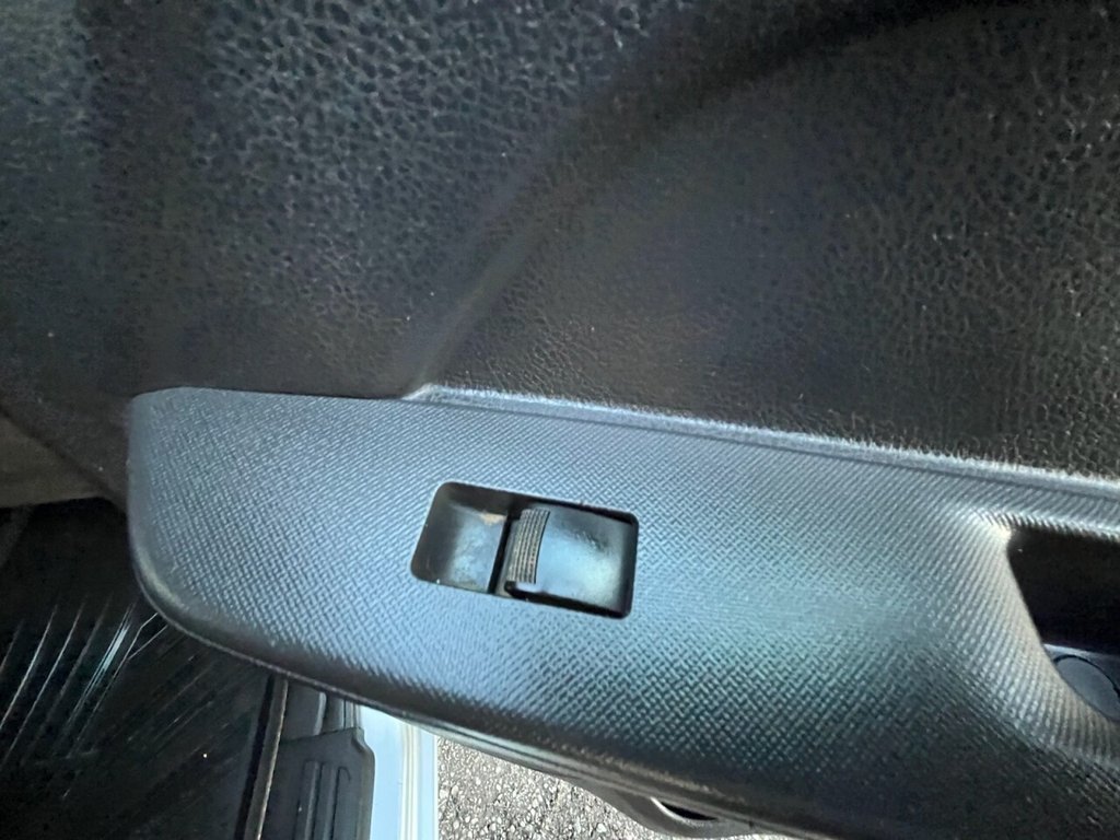 Used Isuzu D-Max 2016 for sale - 76784259: Photo 31