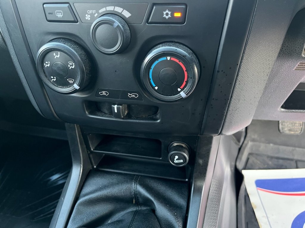 Used Isuzu D-Max 2016 for sale - 76784259: Photo 47