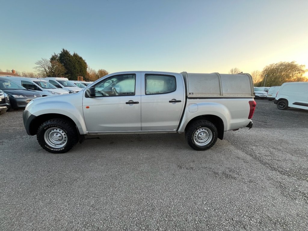 Used Isuzu D-Max 2016 for sale - 76784259: Photo 8