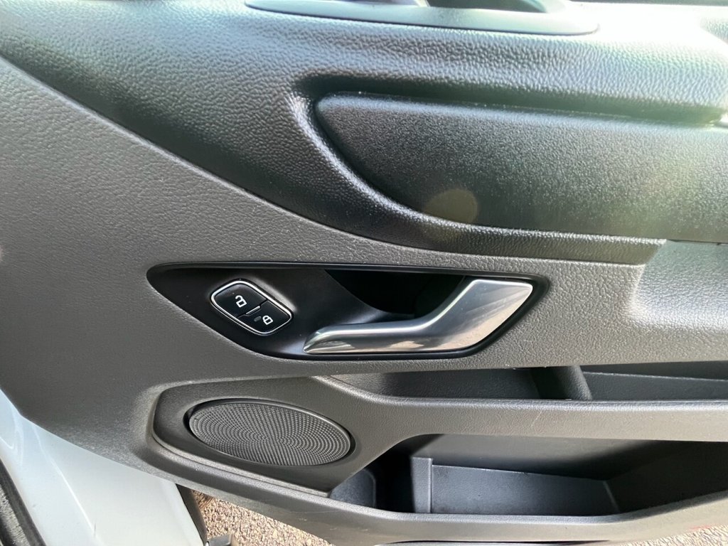 Used Ford Transit Custom 2022 for sale - 77027258: Photo 39