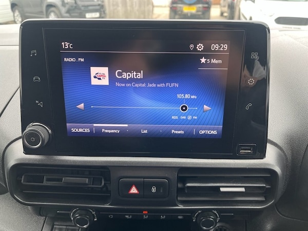 Used Toyota ProAce 2022 for sale - 74659484: Photo 25