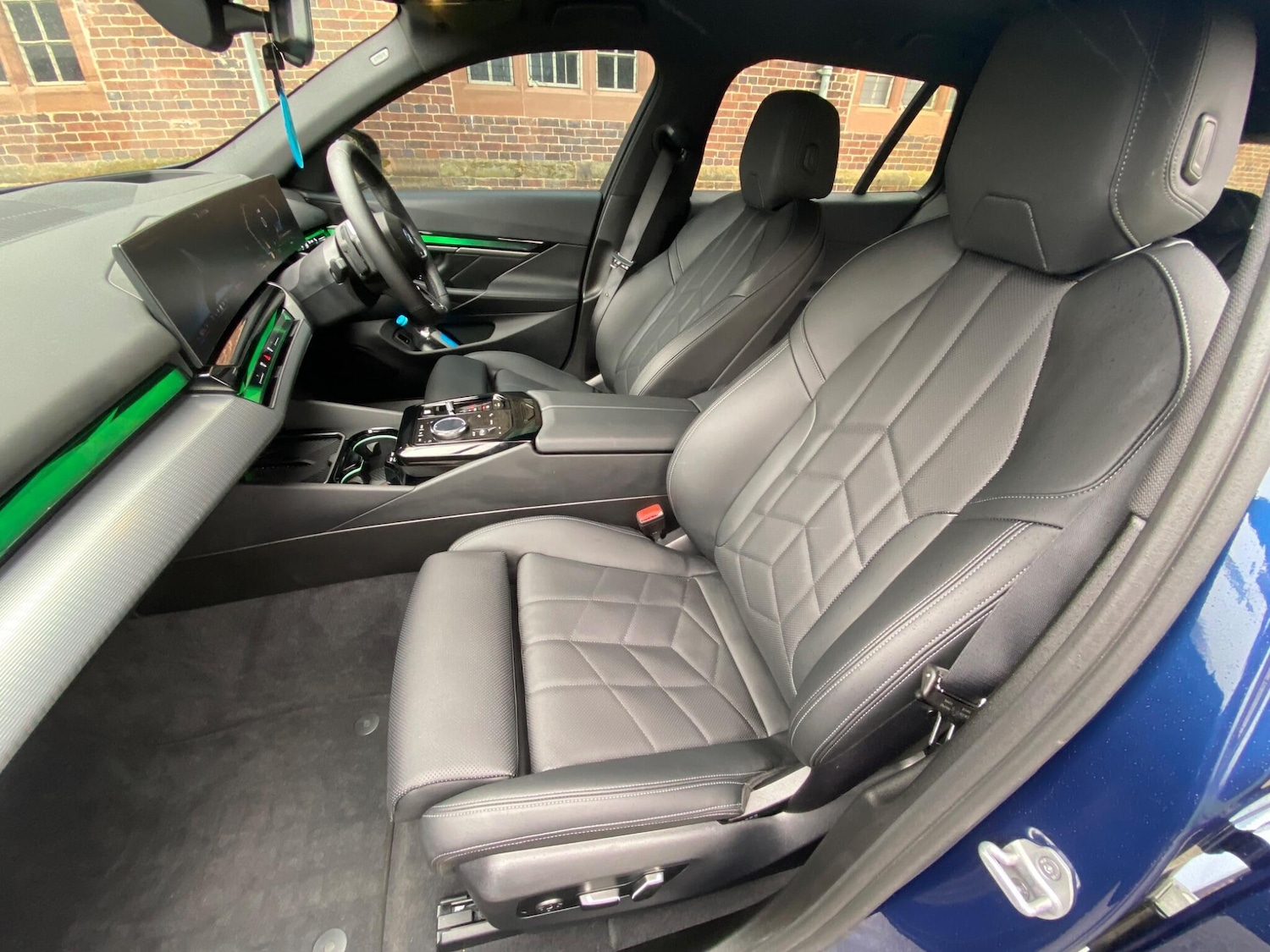 Used BMW 5 Series 2025 for sale - 77925742: Photo 10