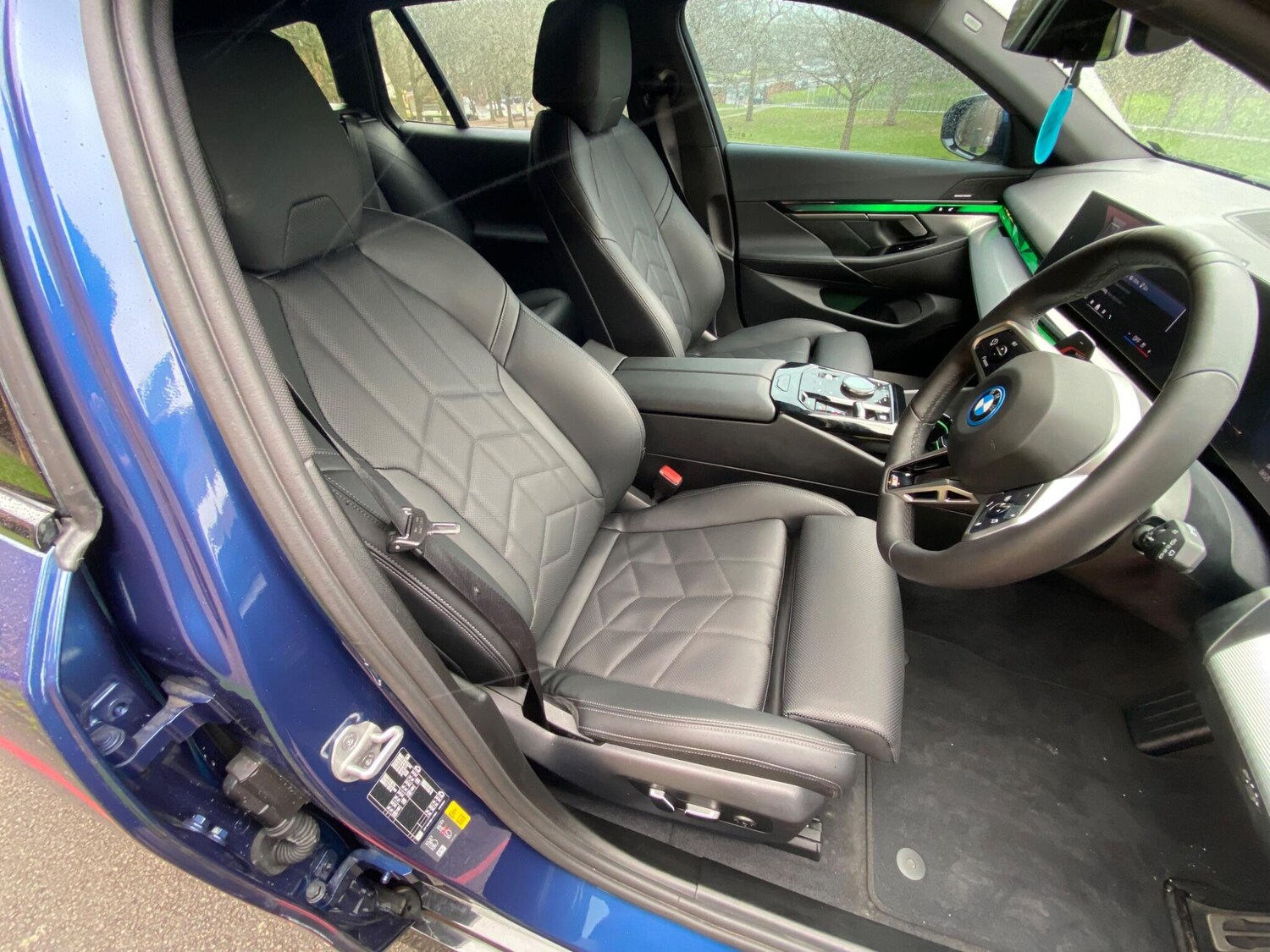 Used BMW 5 Series 2025 for sale - 77925742: Photo 12