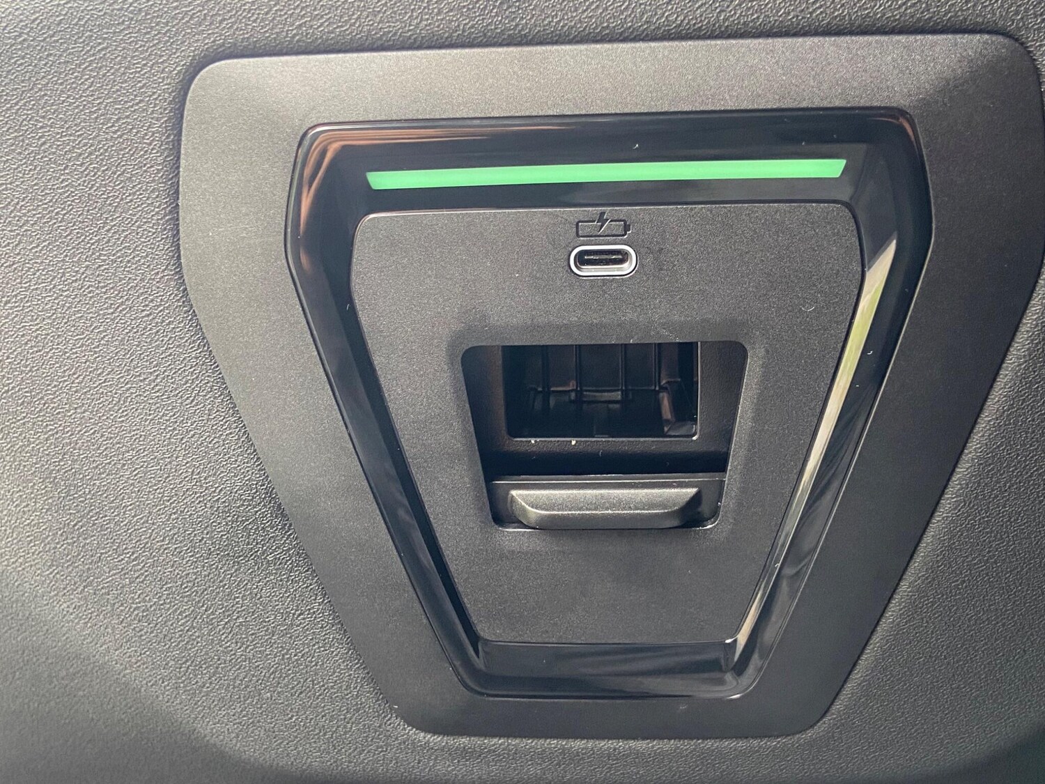 Used BMW 5 Series 2025 for sale - 77925742: Photo 22