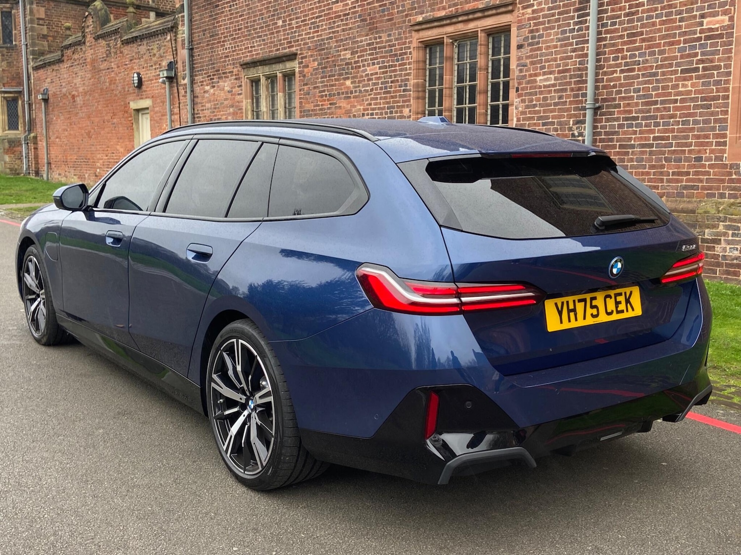 Used BMW 5 Series 2025 for sale - 77925742: Photo 4