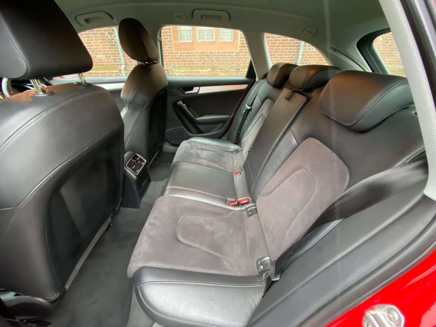 Used Audi S4 Avant 2012 for sale - 76269928: Photo 14