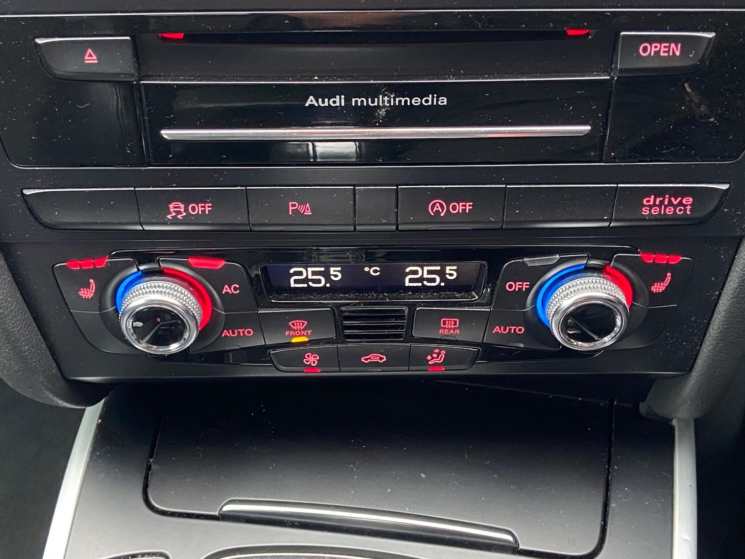 Used Audi S4 Avant 2012 for sale - 76269928: Photo 15