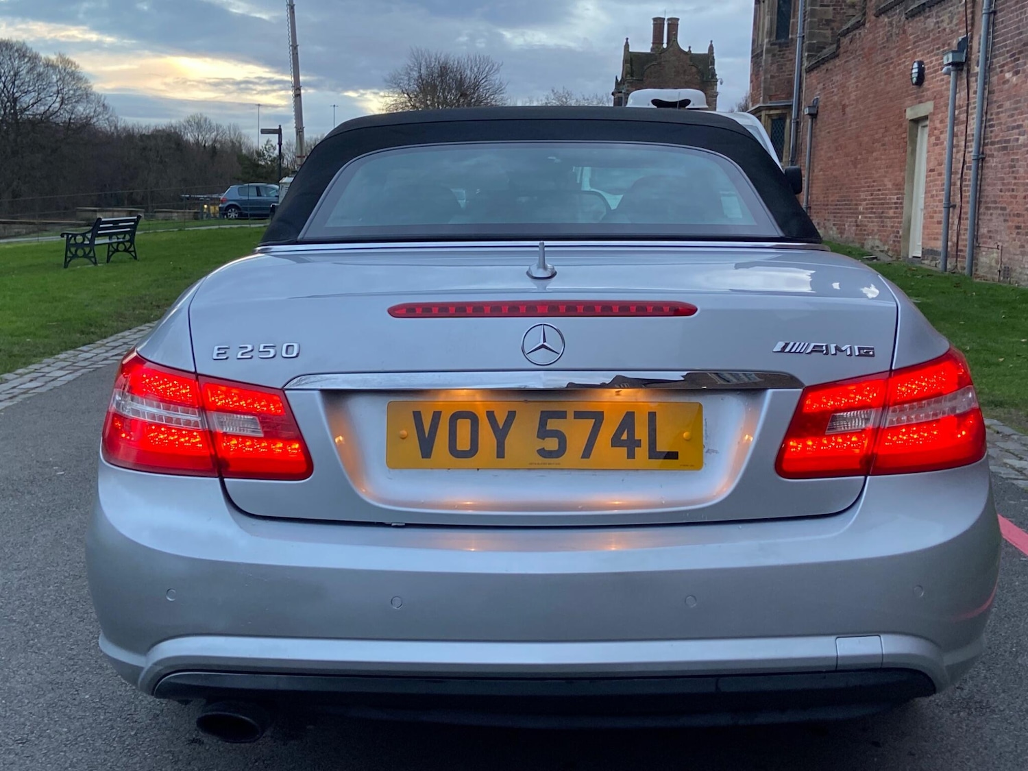 Used Mercedes-Benz E Class 2010 for sale - 76976574: Photo 7