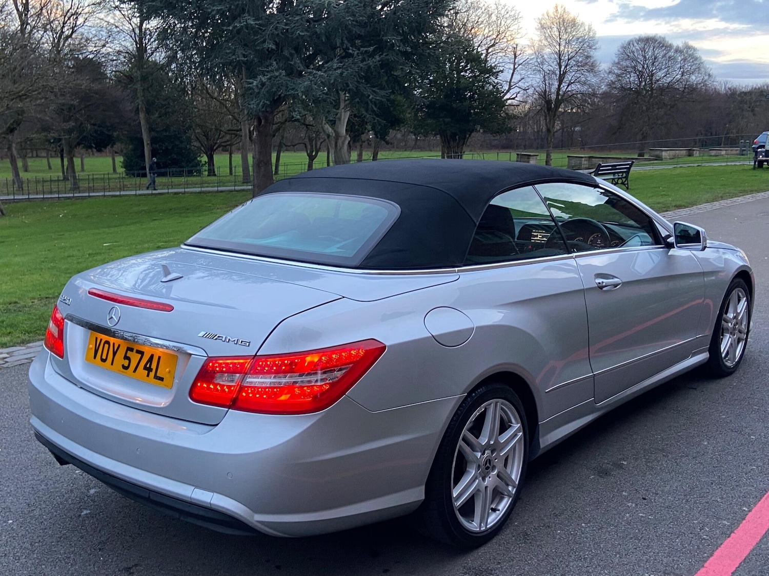 Used Mercedes-Benz E Class 2010 for sale - 76976574: Photo 9