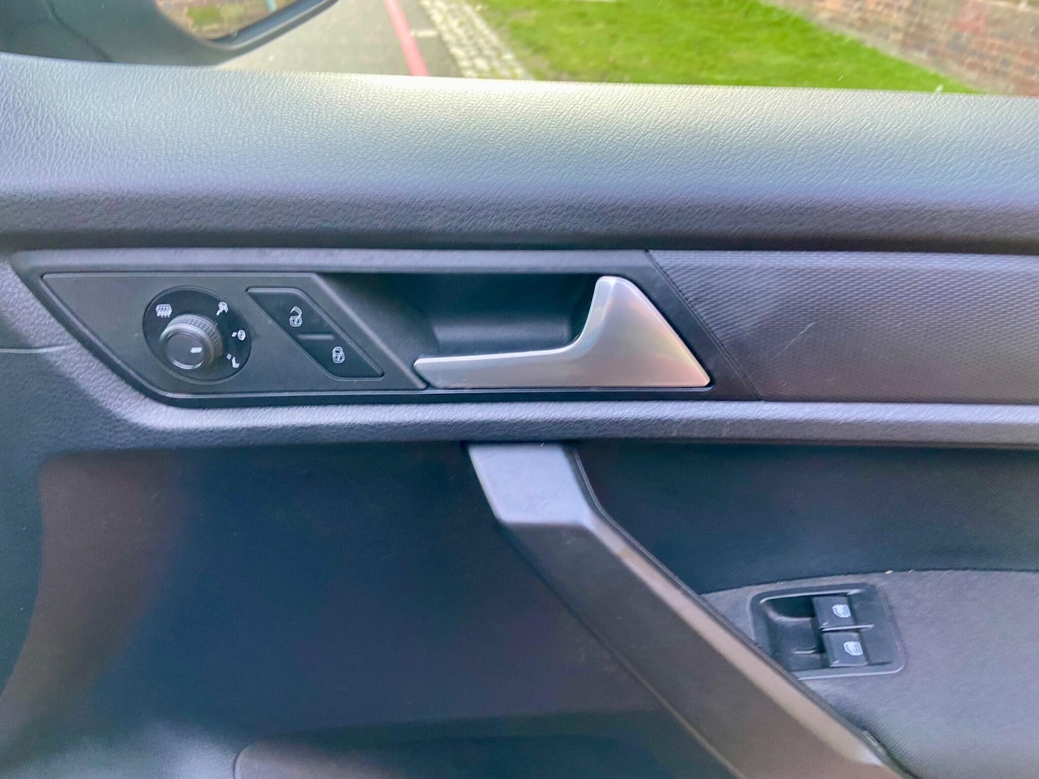 Used Volkswagen Caddy Maxi Life 2016 for sale - 77081456: Photo 15