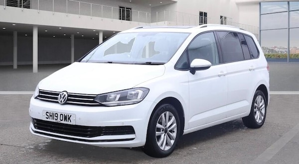 Used Volkswagen Touran 2019 for sale - 76270011: Photo 1