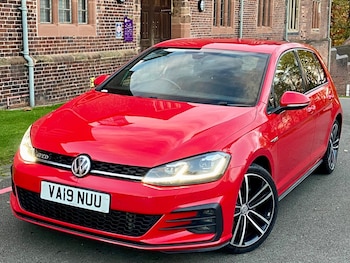 Used Volkswagen Golf 2019 for sale - 76440587: Photo
