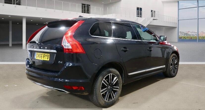 Used Volvo XC60 2017 for sale - 77376659: Photo 4