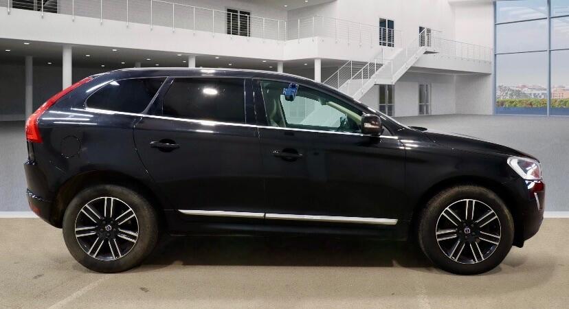 Used Volvo XC60 2017 for sale - 77376659: Photo 5