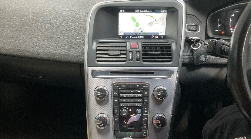 Used Volvo XC60 2017 for sale - 77376659: Photo 8