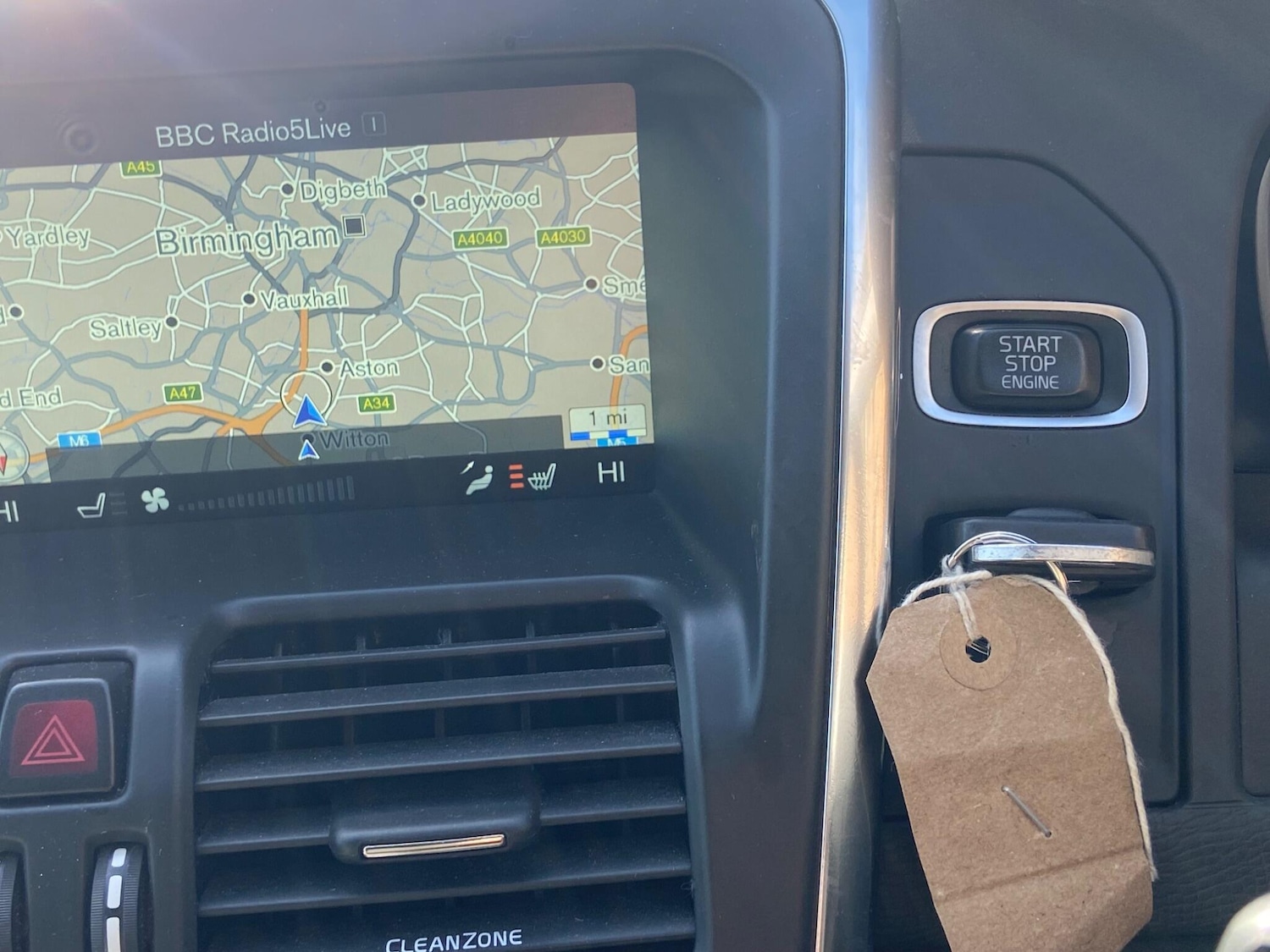 Used Volvo XC60 2016 for sale - 77970300: Photo 18