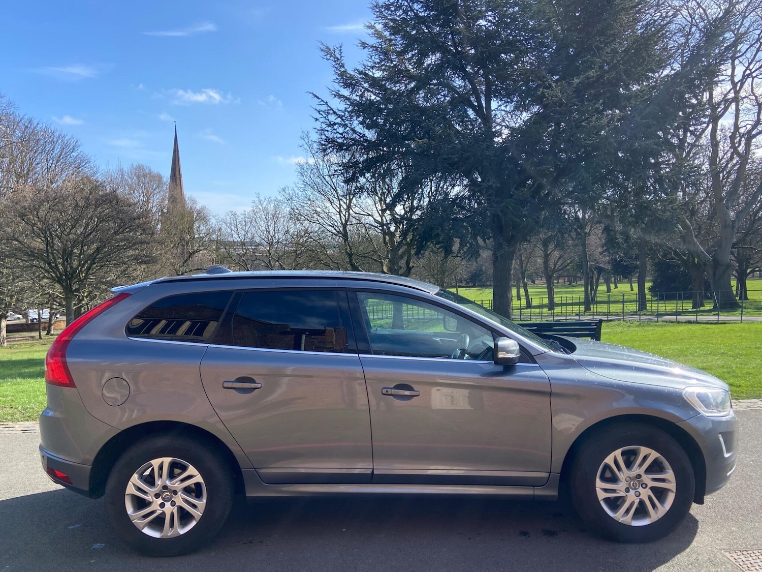 Used Volvo XC60 2016 for sale - 78157100: Photo 3