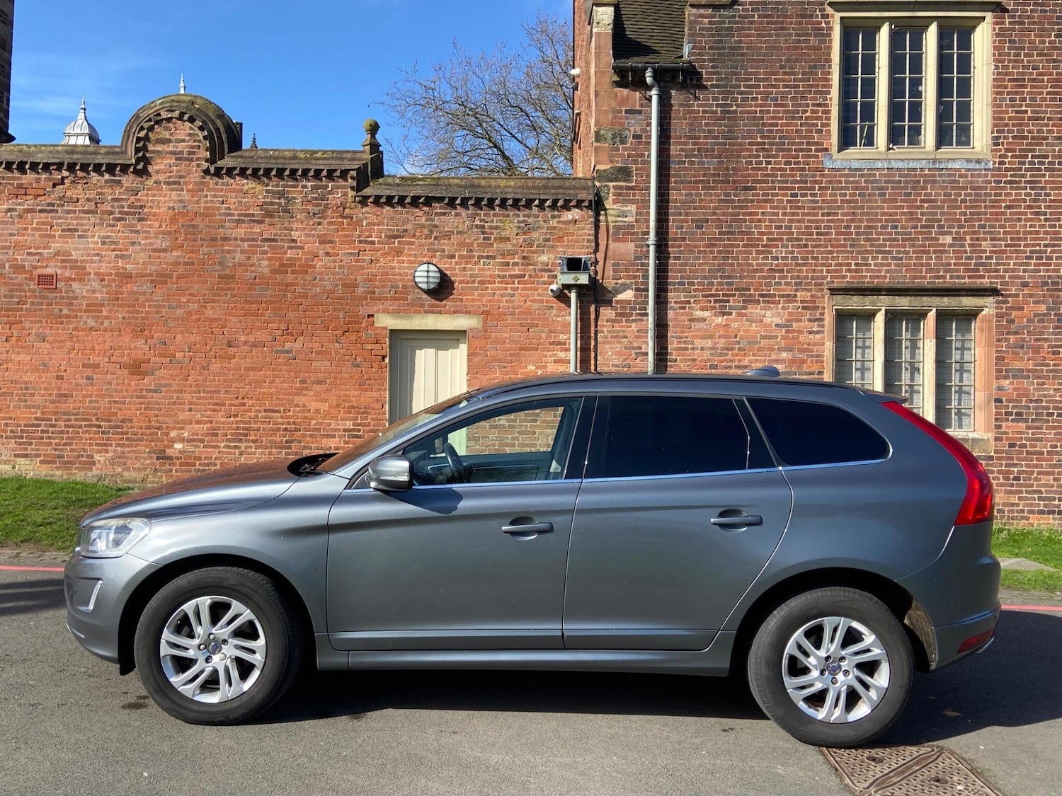 Used Volvo XC60 2016 for sale - 78157100: Photo 5