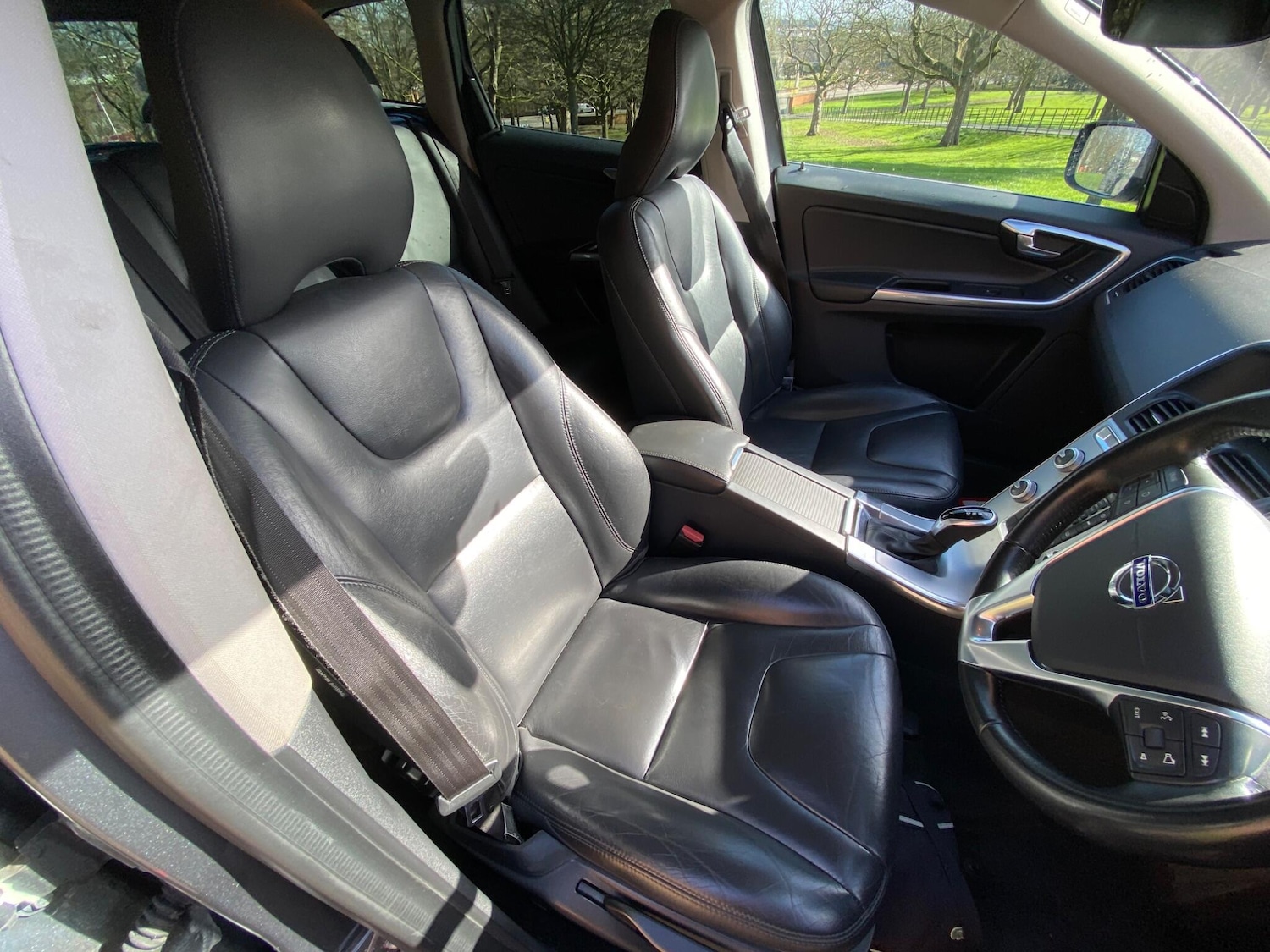 Used Volvo XC60 2016 for sale - 78157100: Photo 9