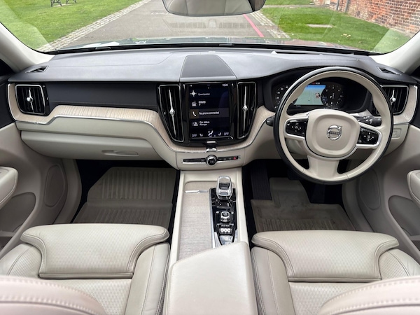 Used Volvo XC60 2021 for sale - 76337090: Photo 10