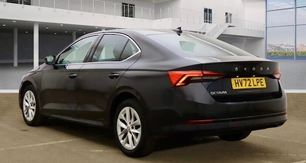 Used Skoda Octavia 2022 for sale - 76200285: Photo 3