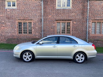 Used Toyota Avensis 2003 for sale - 78695928: Photo