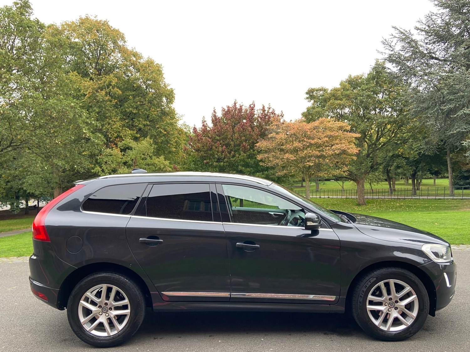 Used Volvo XC60 2016 for sale - 76109416: Photo 4