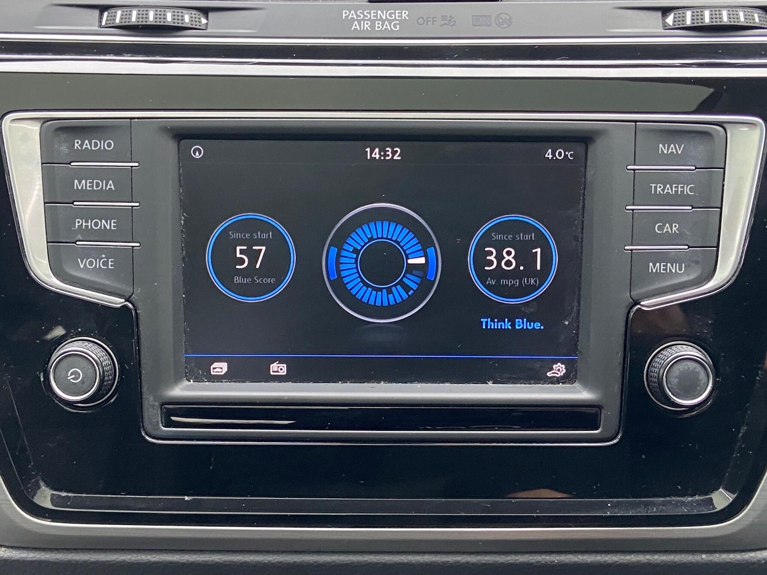 Used Volkswagen Touran 2016 for sale - 77132054: Photo 20