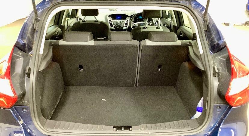 Used Ford Focus 2011 for sale - 76993421: Photo 10