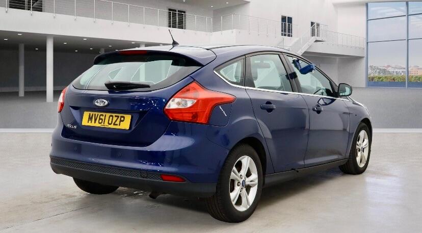 Used Ford Focus 2011 for sale - 76993421: Photo 4