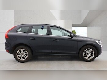 Used Volvo XC60 2017 for sale - 78205079: Photo