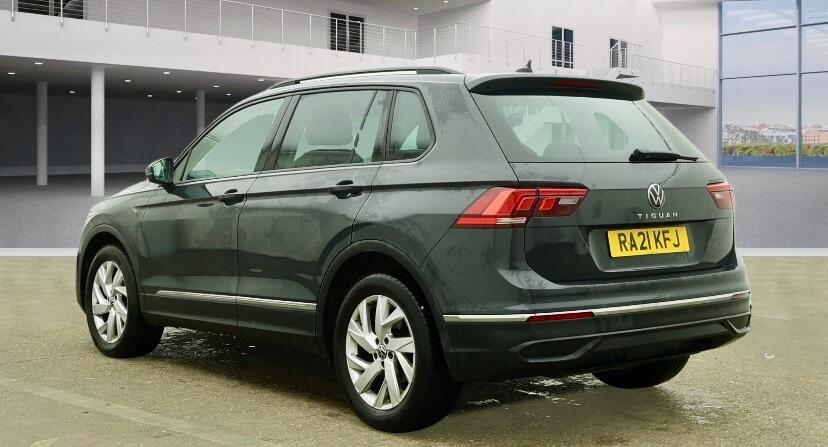 Used Volkswagen Tiguan 2021 for sale - 77242519: Photo 4